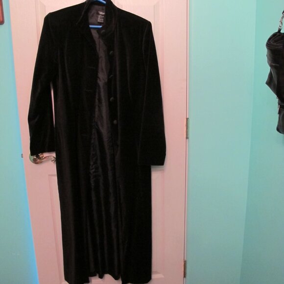 Sitewide sale Black Velvet long jacket size 8 - Picture 4 of 11